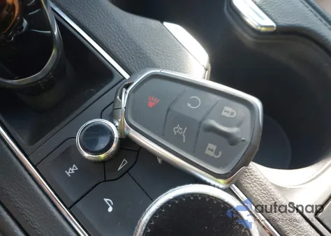 2022 Cadillac Xt4 Awd Sport из США, поврежденный, VIN 1GYFZFR47NF111491